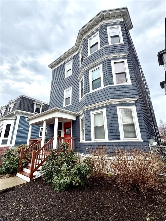 2 bed, 2 bath apartment for rent at 37 Moseley St Unit 3, Dorchester — photo 17 of 17