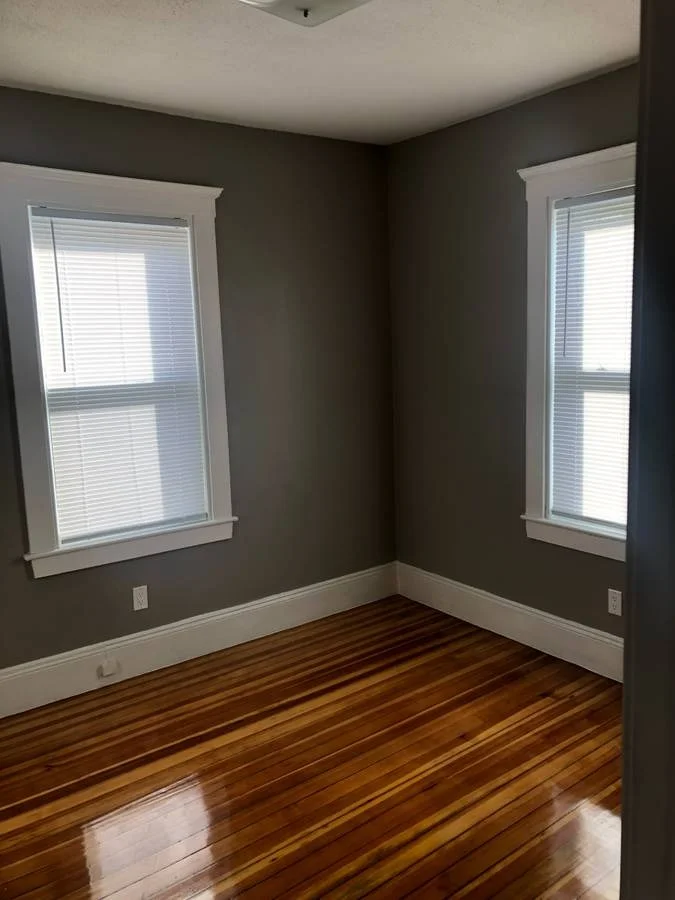 4 bed, 1 bath apartment for rent at 37 Mount Everett St Unit 3, Dorchester — photo 10 of 12
