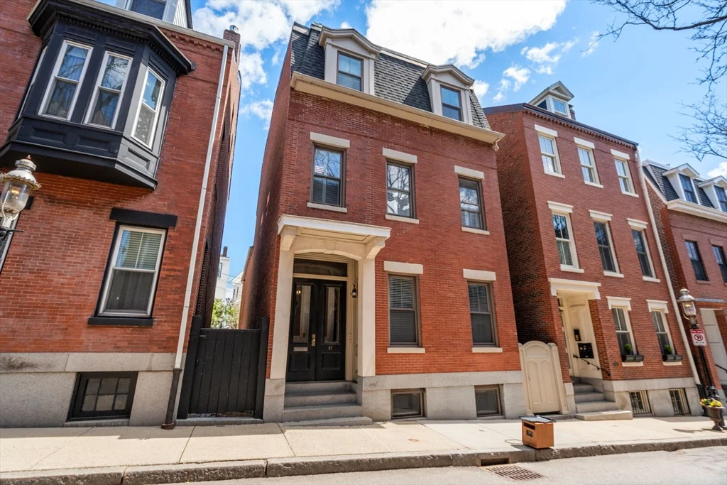 2 bed, 2 bath apartment for rent at 37 Mount Vernon St Unit 2, Charlestown — photo 24 of 24