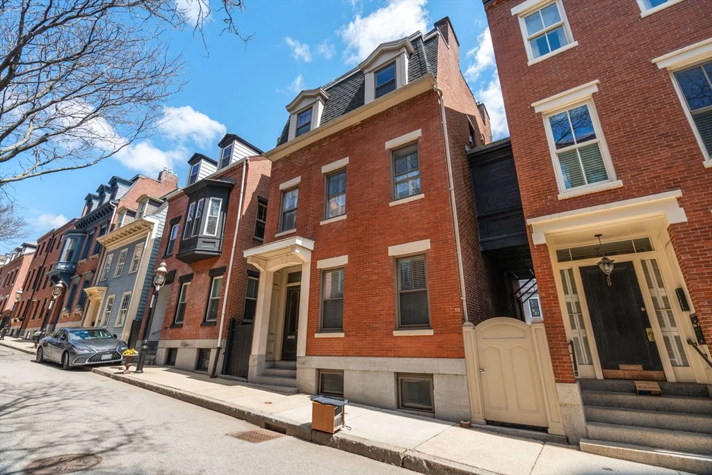 2 bed, 2 bath apartment for rent at 37 Mount Vernon St Unit 2, Charlestown — photo 22 of 24