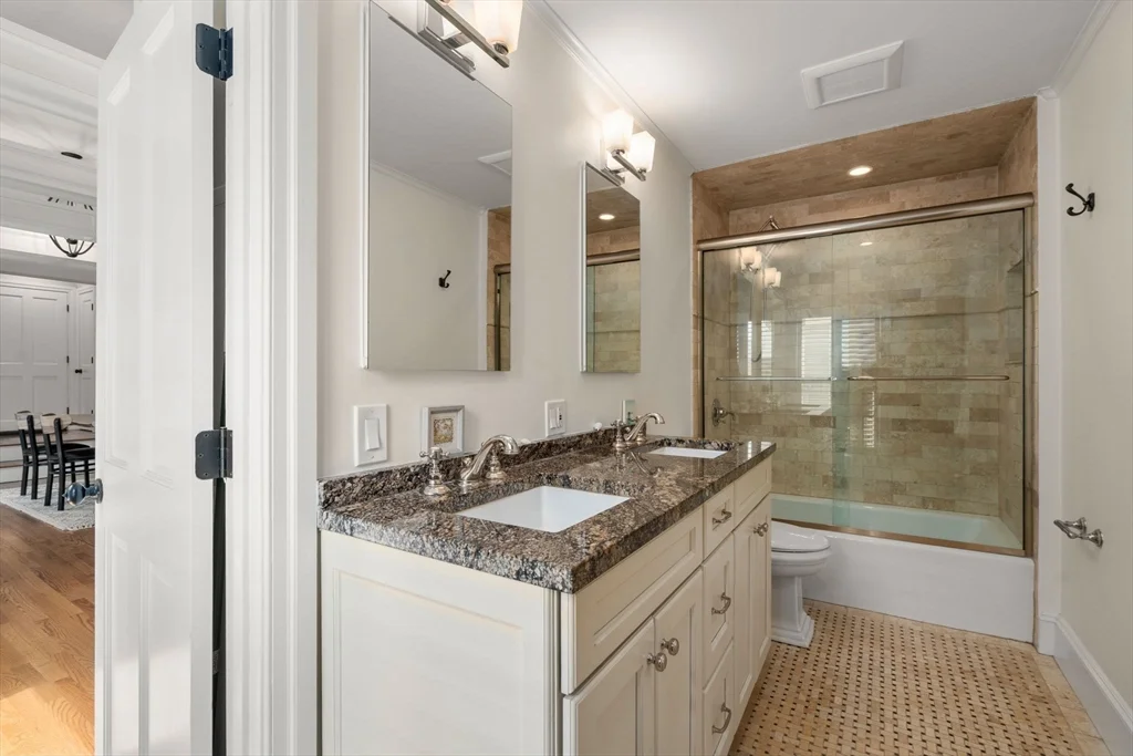 2 bed, 2 bath apartment for rent at 37 Mount Vernon St Unit 2, Charlestown — photo 15 of 24
