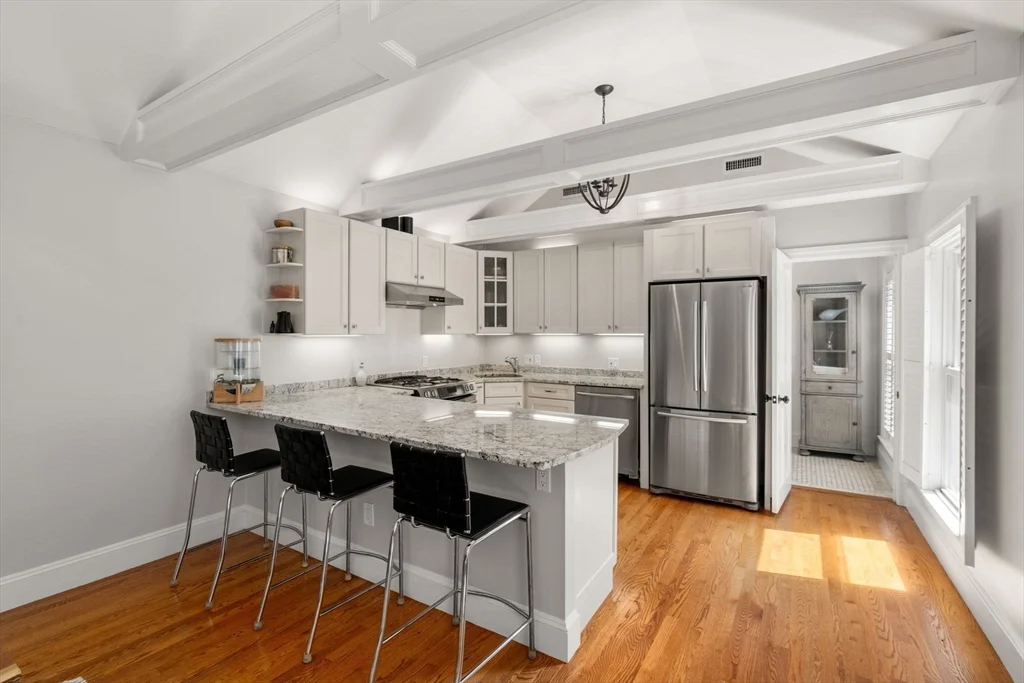 2 bed, 2 bath apartment for rent at 37 Mount Vernon St Unit 2, Charlestown — photo 8 of 24