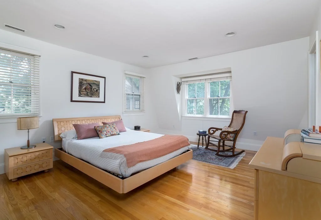 2 bed, 4+ bath apartment for rent at 37 Mount Vernon Unit 00, Neighborhood Nine — photo 14 of 21