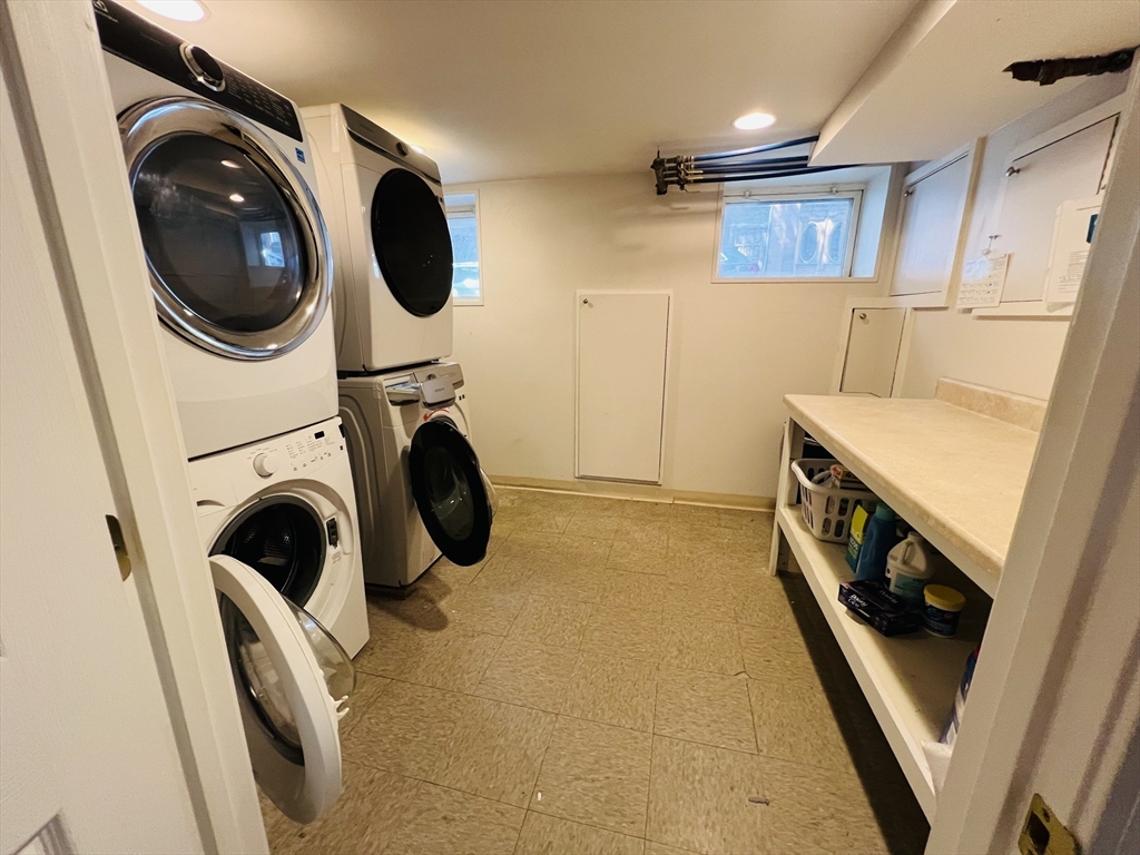 1 bed, 1 bath apartment for rent at 37 Mount Vernon St Unit 1, Charlestown — photo 5 of 10