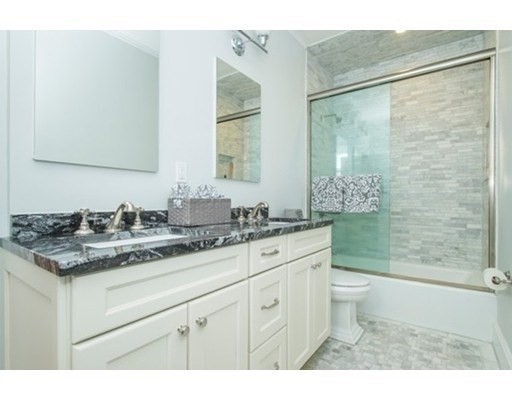 1 bed, 1 bath apartment for rent at 37 Mount Vernon St Unit 1, Charlestown — photo 3 of 10
