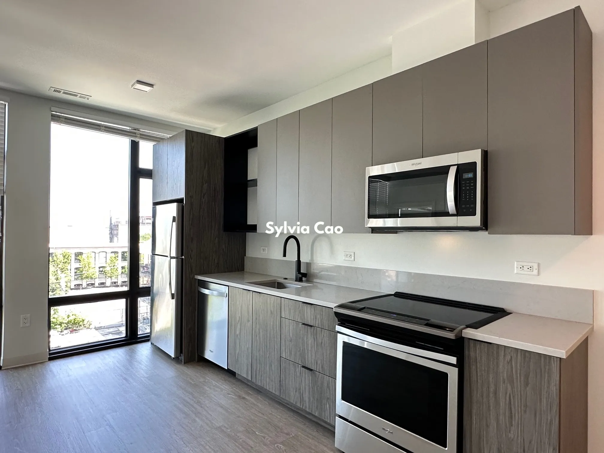 2 bed, 1 bath apartment for rent at 37 North Beacon St Unit 210, Allston — photo 9 of 40