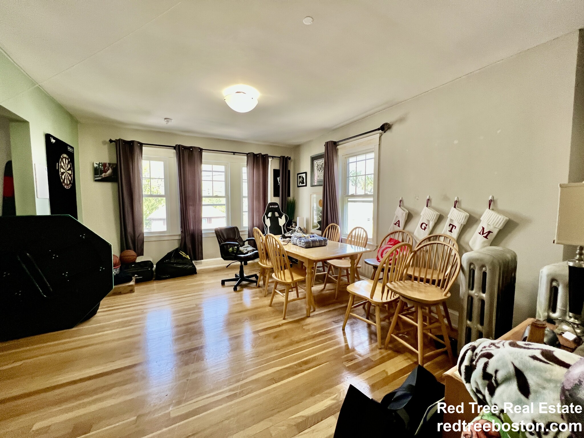 3 bed, 2 bath apartment for rent at 37 North Crescent Circuit, Brighton — photo 3 of 33