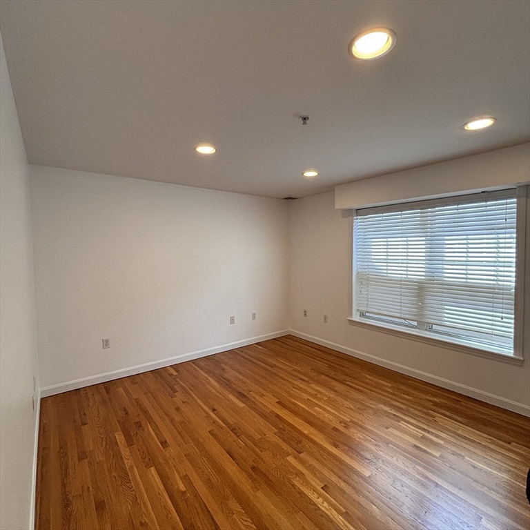 2 bed, 2 bath apartment for rent at 37 O Unit 3, South Boston — photo 12 of 18