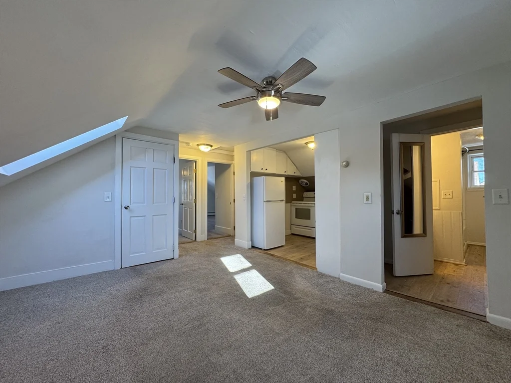 2 bed, 1 bath apartment for rent at 37 Oak St Unit 5, Middleboro — photo 1 of 14