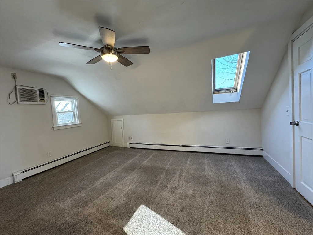 2 bed, 1 bath apartment for rent at 37 Oak St Unit 5, Middleboro — photo 6 of 14