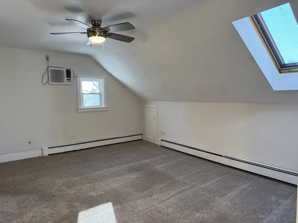 2 bed, 1 bath apartment for rent at 37 Oak St Unit 5, Middleboro — photo 7 of 14