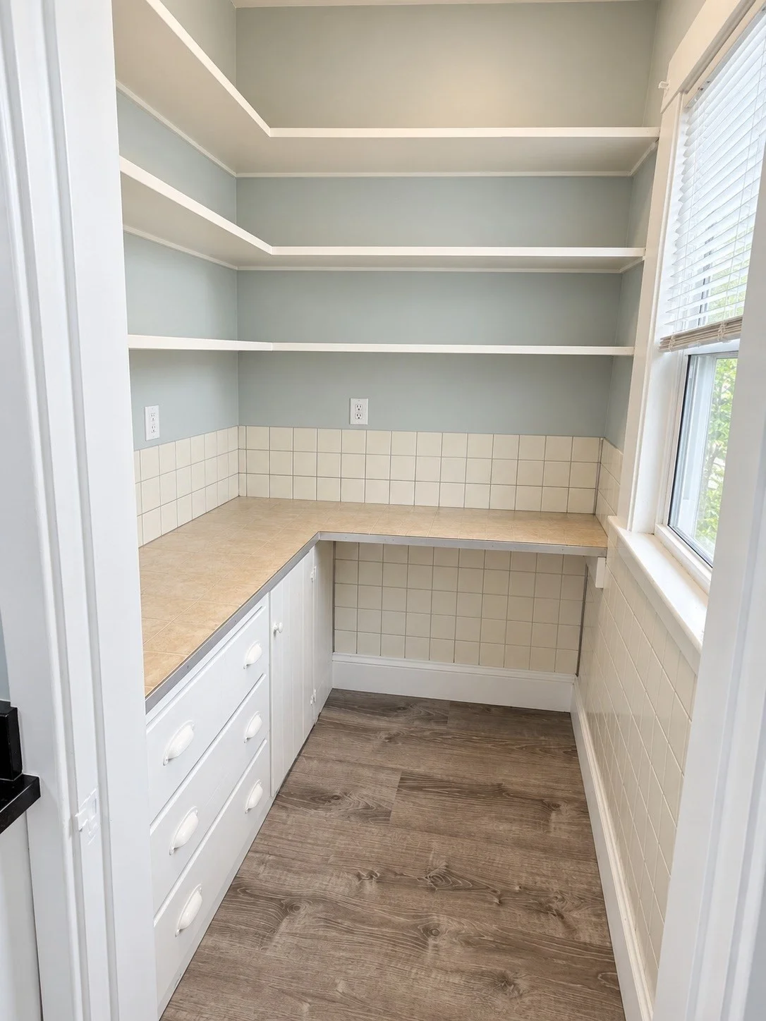 2 bed, 1 bath apartment for rent at 37 Parkdale Unit 37, Union Square — photo 8 of 13