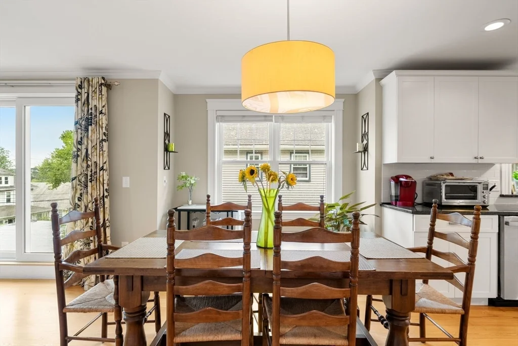 3 bed, 2 bath apartment for rent at 37 Pequossette Unit 37, Watertown — photo 6 of 22