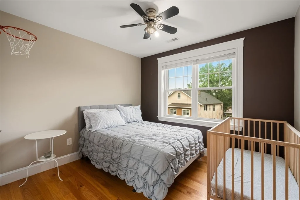 3 bed, 2 bath apartment for rent at 37 Pequossette Unit 37, Watertown — photo 17 of 22