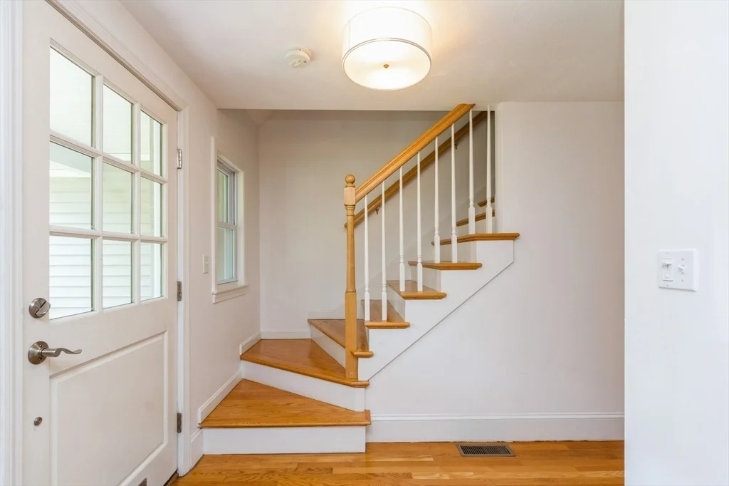 5 bed, 3 bath apartment for rent at 37 Philbrick Rd, Newton — photo 11 of 30