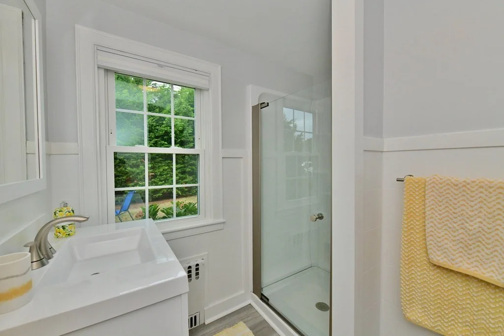1 bed, 1 bath apartment for rent at 37 Pleasant Rd Unit 2, West Harwich — photo 11 of 28