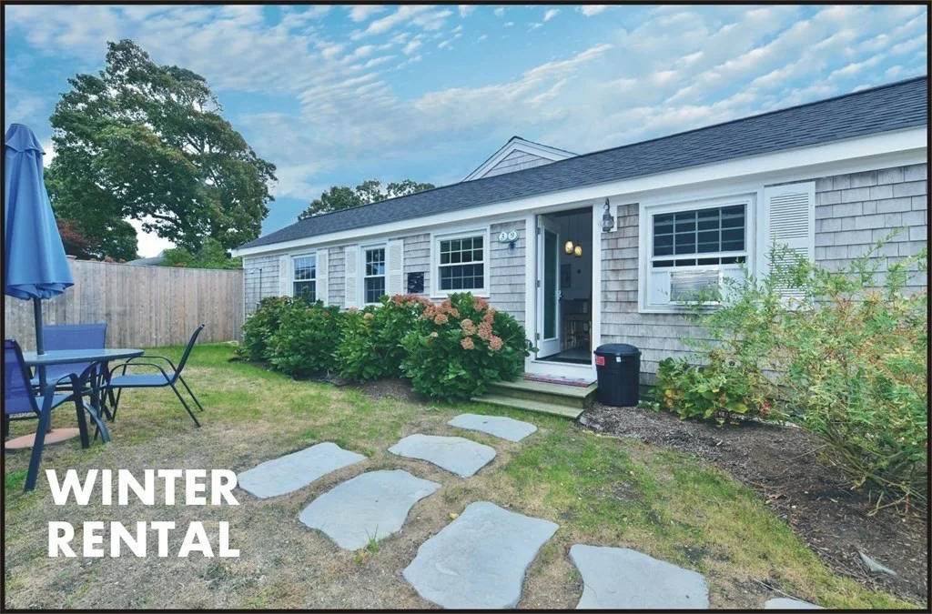 1 bed, 1 bath apartment for rent at 37 Pleasant Rd Unit 2, West Harwich — photo 1 of 28