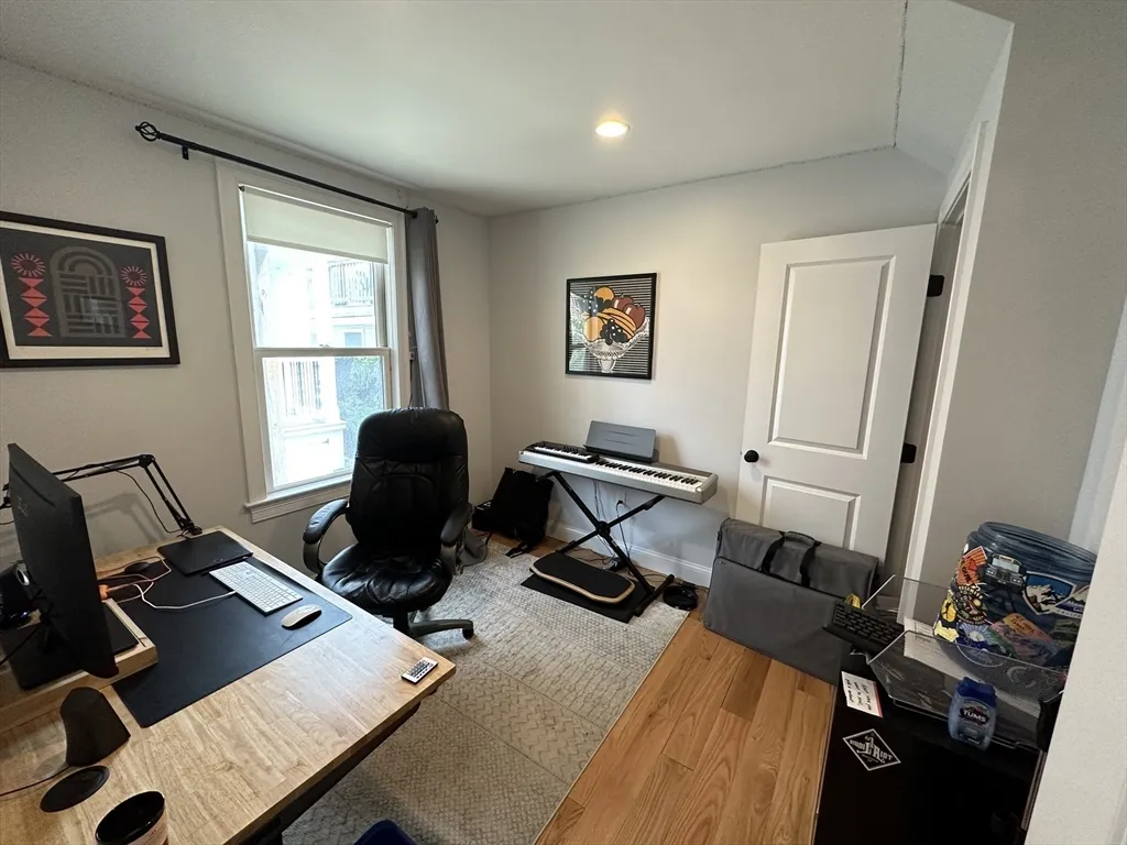 2 bed, 1 bath apartment for rent at 37 Porter St Unit 1, Wellington-Harrington — photo 14 of 15
