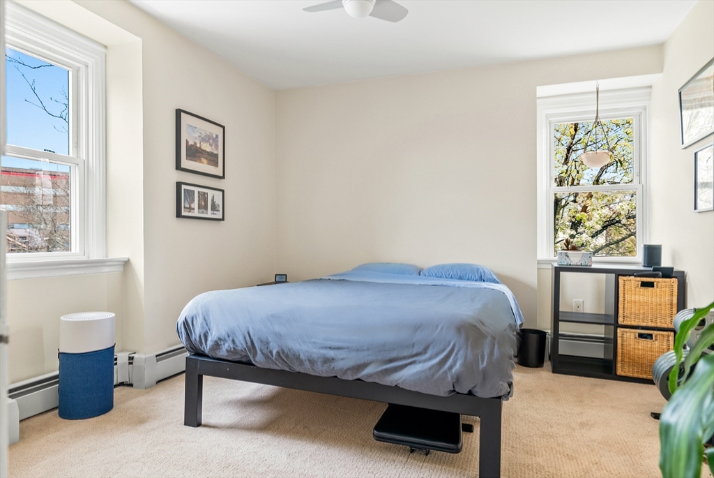 1 bed, 1 bath apartment for rent at 37 Putnam Ave Unit 3, Riverside — photo 8 of 21
