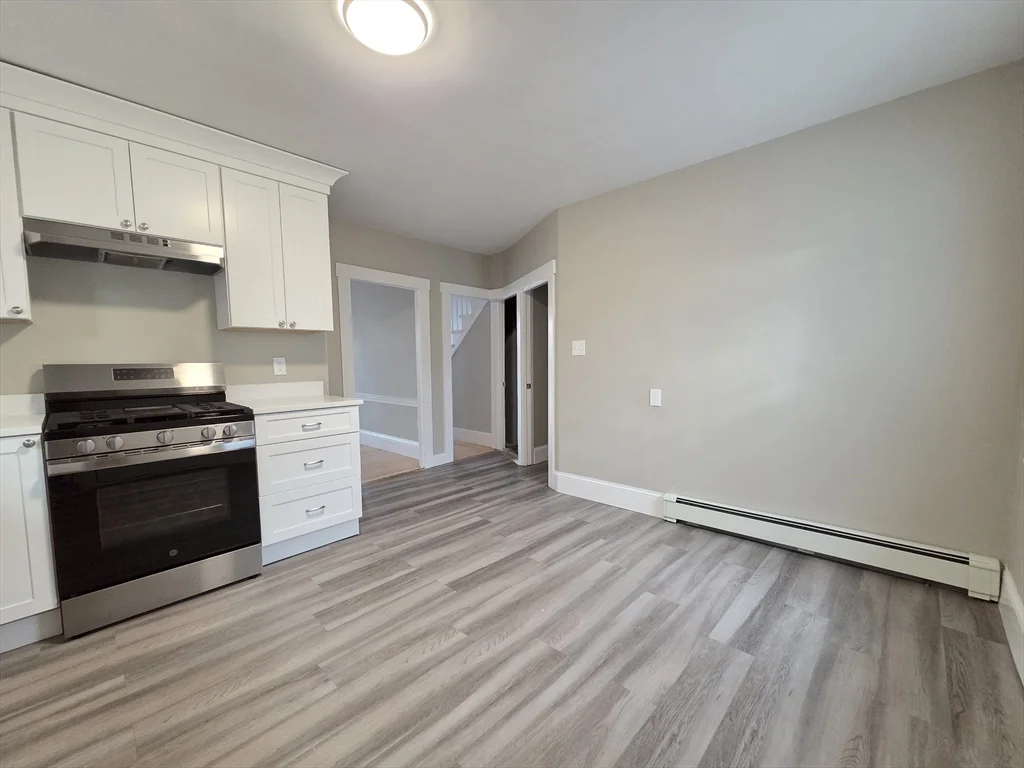 2 bed, 1 bath apartment for rent at 37 Quincy Unit 37, Quincy — photo 4 of 9