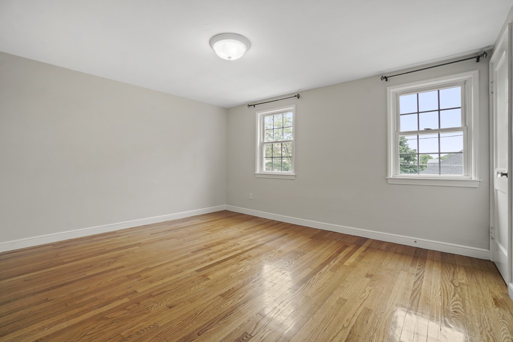 2 bed, 1 bath apartment for rent at 37 Regent Rd Unit 37, Bell Rock — photo 8 of 13