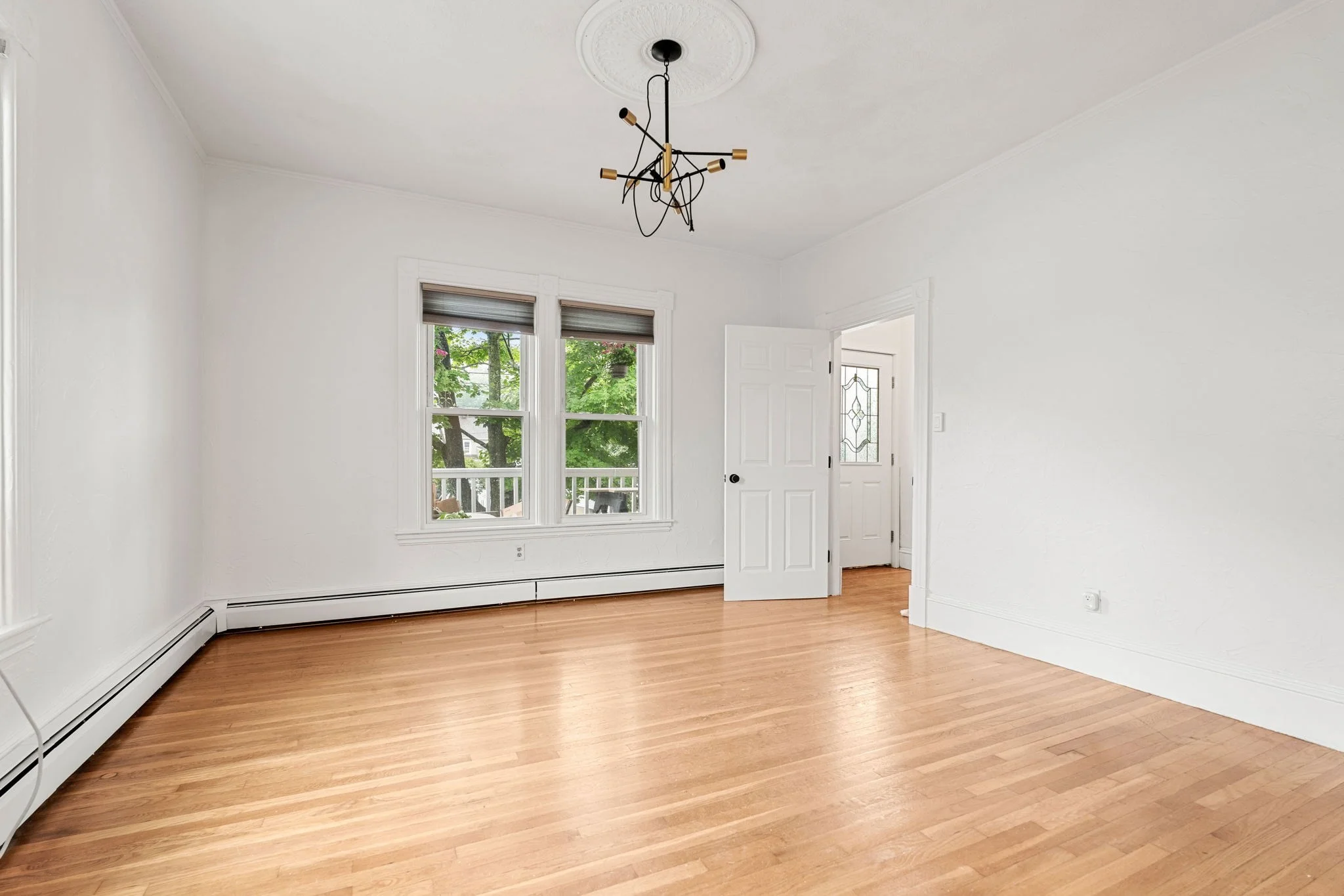 1 bed, 1 bath apartment for rent at 37 Reserve Unit 1, Malden — photo 2 of 13