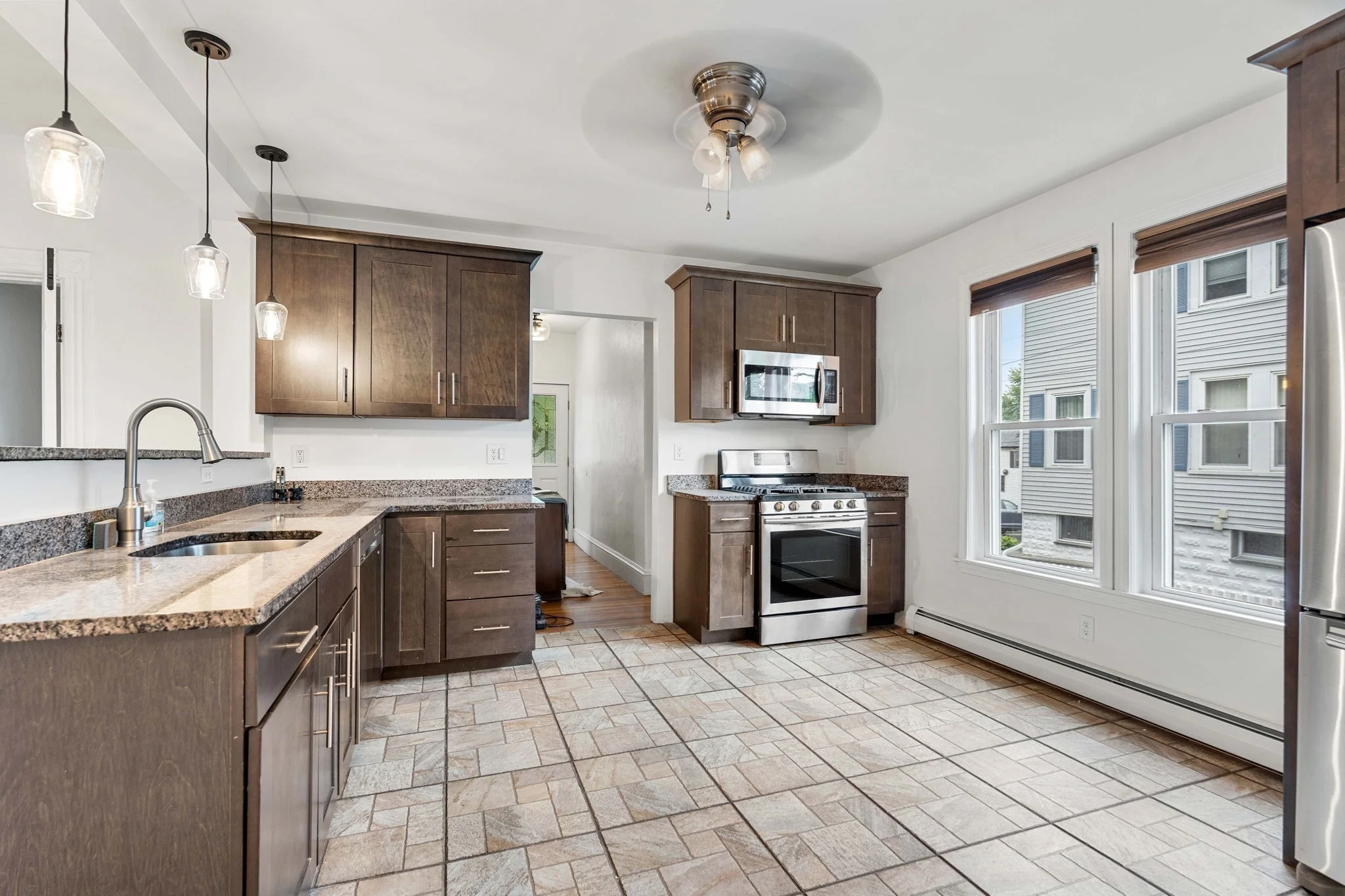 1 bed, 1 bath apartment for rent at 37 Reserve Unit 1, Malden — photo 8 of 13