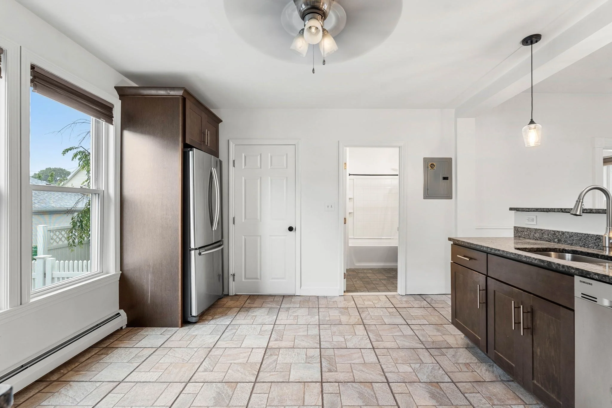 1 bed, 1 bath apartment for rent at 37 Reserve Unit 1, Malden — photo 7 of 13