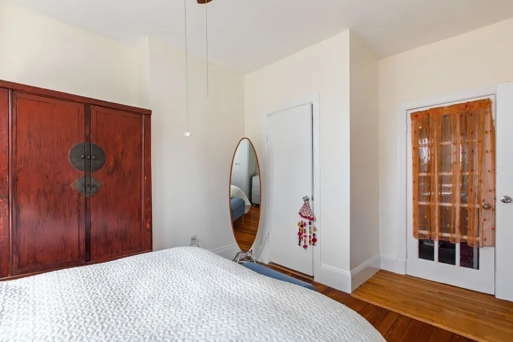 2 bed, 1 bath apartment for rent at 37 Revere St Unit 7, Beacon Hill — photo 14 of 22
