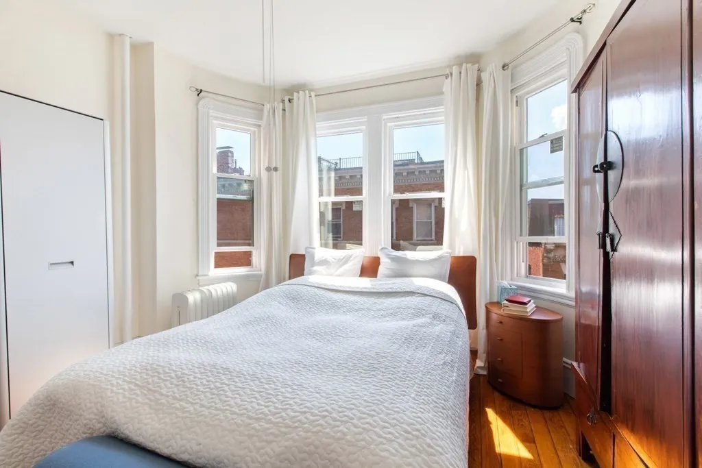 2 bed, 1 bath apartment for rent at 37 Revere St Unit 7, Beacon Hill — photo 13 of 22