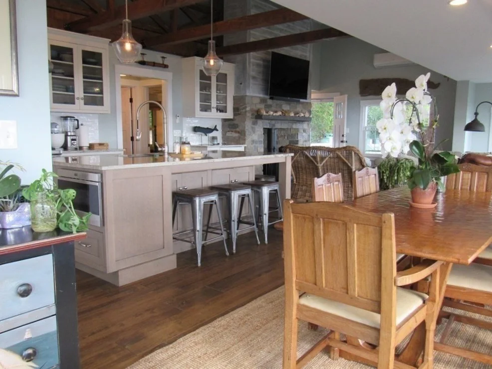 3 bed, 2 bath apartment for rent at 37 River Rd Unit -, Little Neck — photo 4 of 26