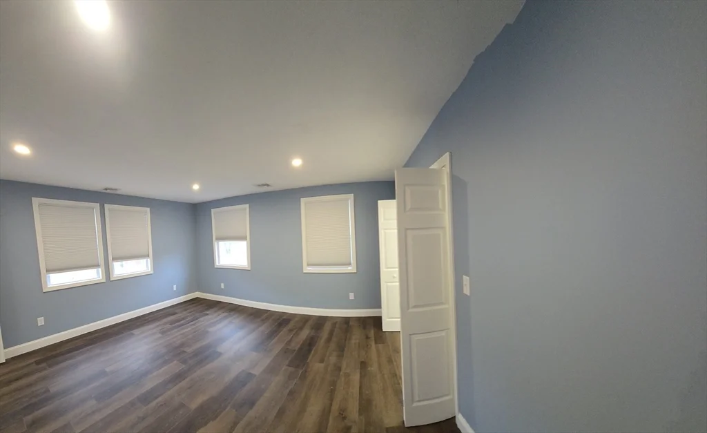 3 bed, 1 bath apartment for rent at 37 Rose Glen St Unit 2, Stoughton — photo 20 of 32