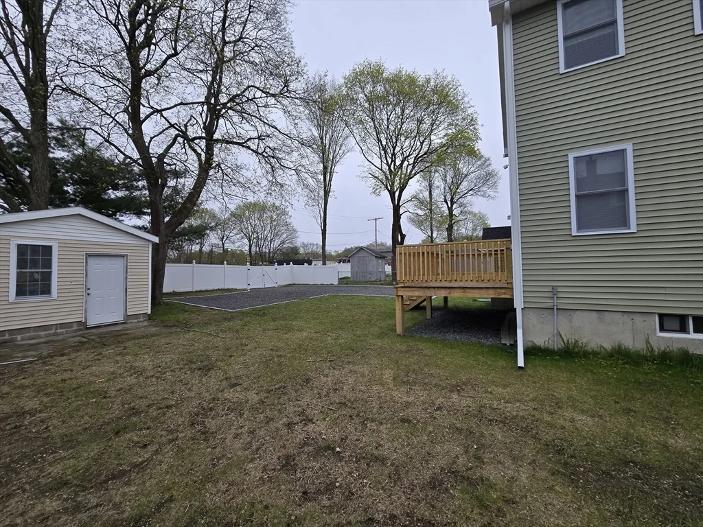 3 bed, 1 bath apartment for rent at 37 Rose Glen St Unit 2, Stoughton — photo 5 of 32