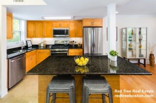 2 bed, 1.5 bath apartment for rent at 37 Sherman Rd, Chestnut Hill