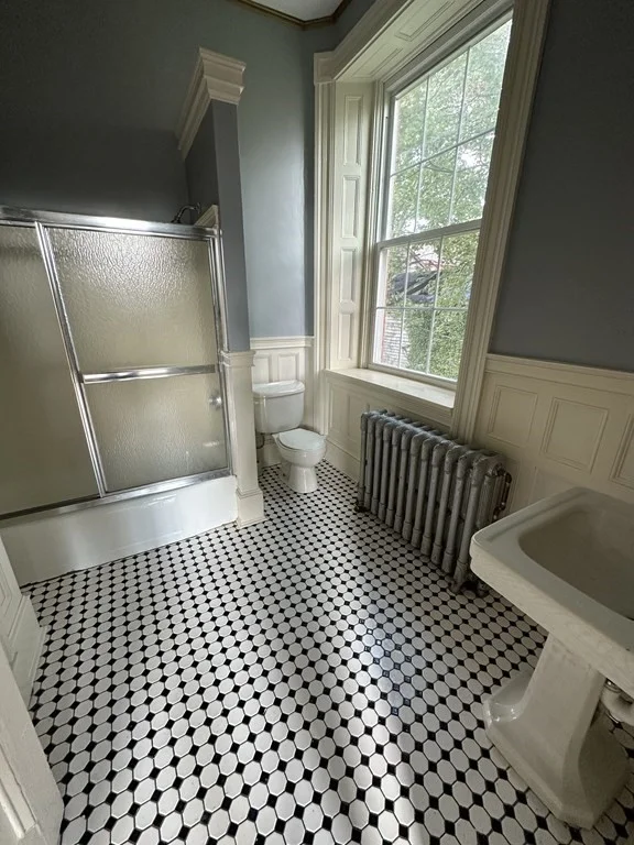 1 bed, 1 bath apartment for rent at 37 South 6th St Unit 4, New Bedford — photo 2 of 4