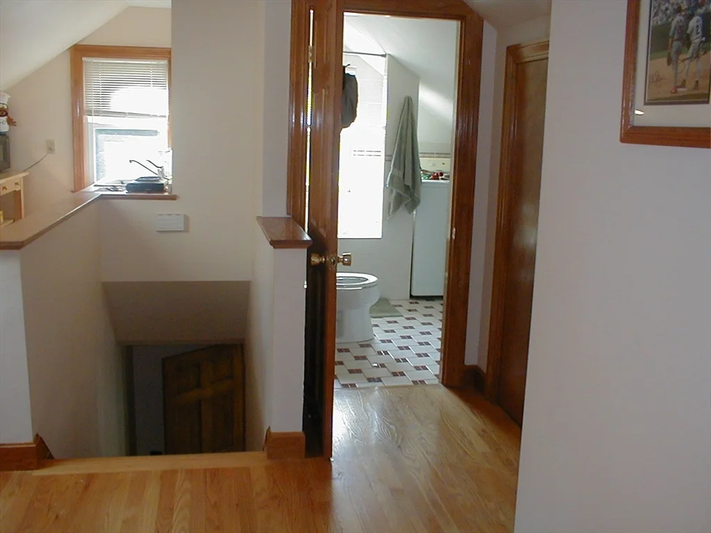 4 bed, 3 bath apartment for rent at 37 Spring St Unit 37, Lexington — photo 19 of 23