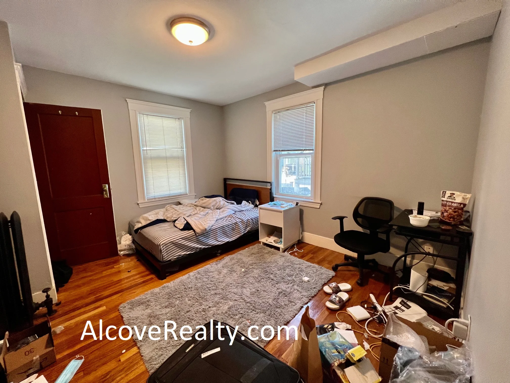 5 bed, 2 bath apartment for rent at 37 Sterling St Unit 2, West Somerville — photo 8 of 15