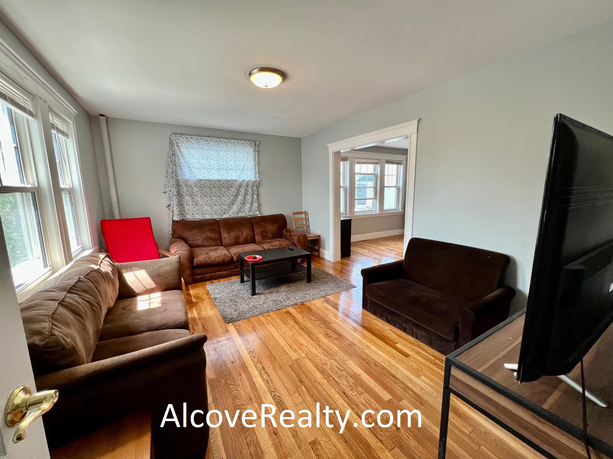 5 bed, 2 bath apartment for rent at 37 Sterling St Unit B, West Somerville