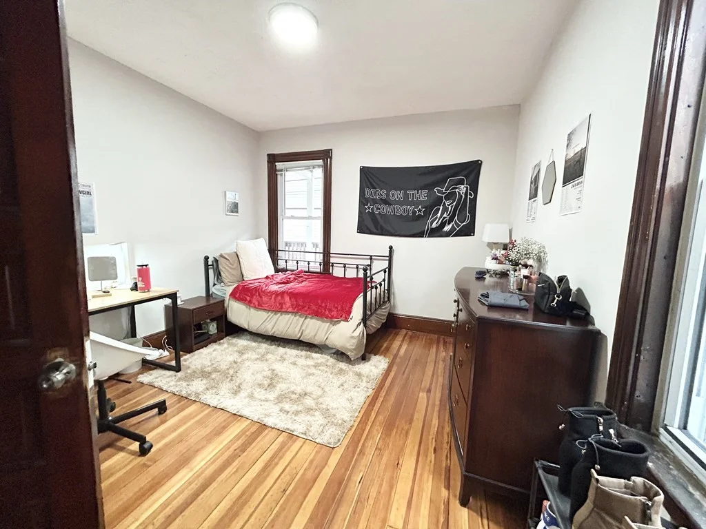 3 bed, 1 bath apartment for rent at 37 Sudan St Unit 1, Dorchester — photo 4 of 8