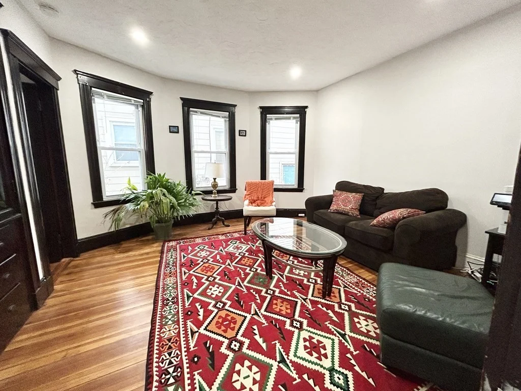 3 bed, 1 bath apartment for rent at 37 Sudan St Unit 1, Dorchester — photo 3 of 8