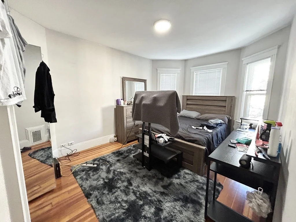 3 bed, 1 bath apartment for rent at 37 Sudan St Unit 2, Dorchester — photo 4 of 8