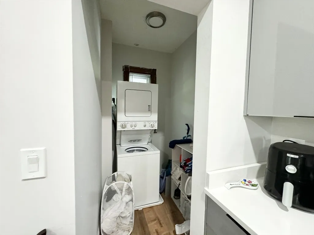 3 bed, 1 bath apartment for rent at 37 Sudan St Unit 3, Boston — photo 2 of 7