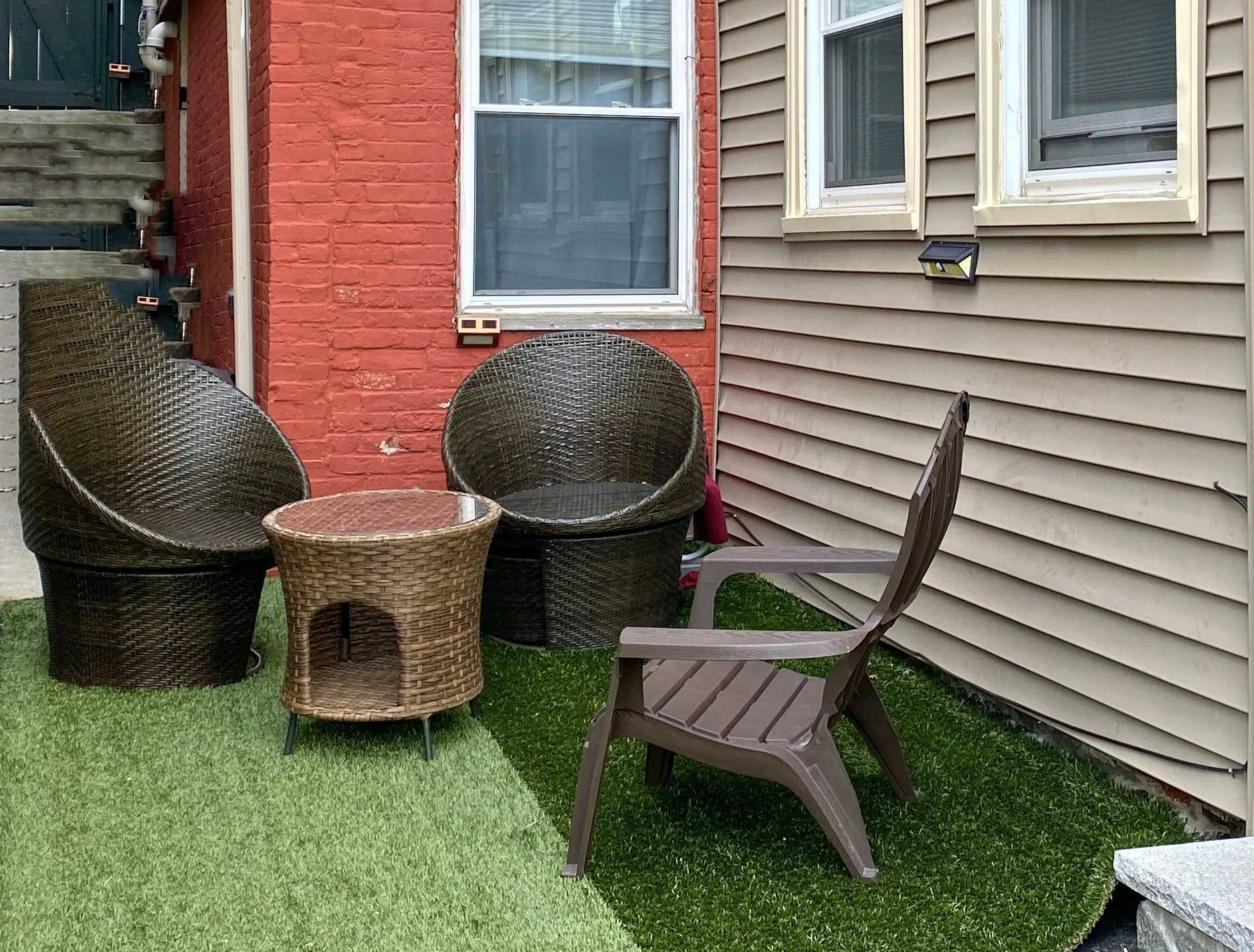 3 bed, 2 bath apartment for rent at 37 Telegraph St Unit 1, South Boston — photo 2 of 47