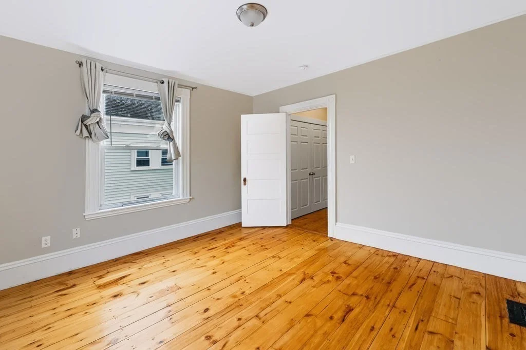 3 bed, 1 bath apartment for rent at 37 Thorndinke St Unit 37, Beverly — photo 18 of 32
