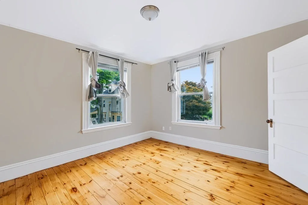 3 bed, 1 bath apartment for rent at 37 Thorndinke St Unit 37, Beverly — photo 19 of 32