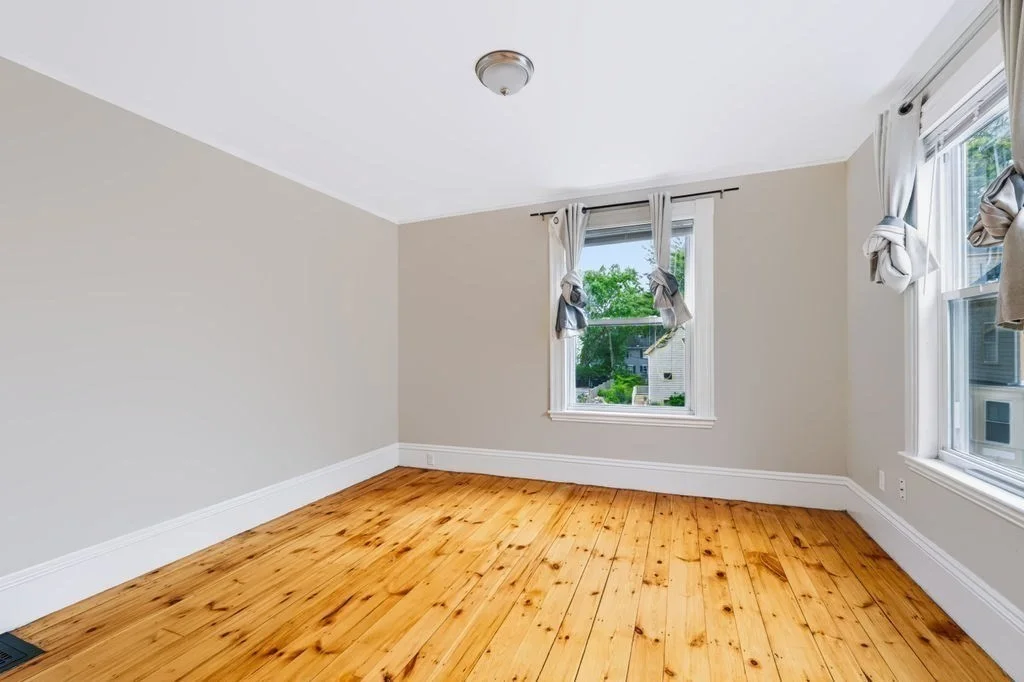 3 bed, 1 bath apartment for rent at 37 Thorndinke St Unit 37, Beverly — photo 17 of 32