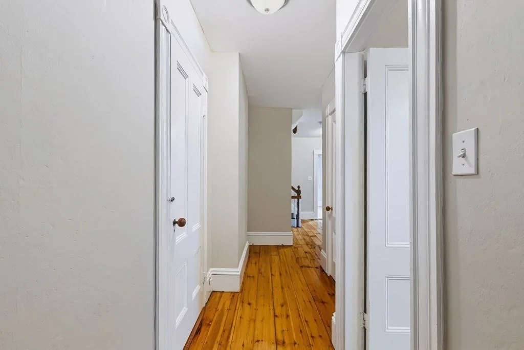 3 bed, 1 bath apartment for rent at 37 Thorndinke St Unit 37, Beverly — photo 16 of 32