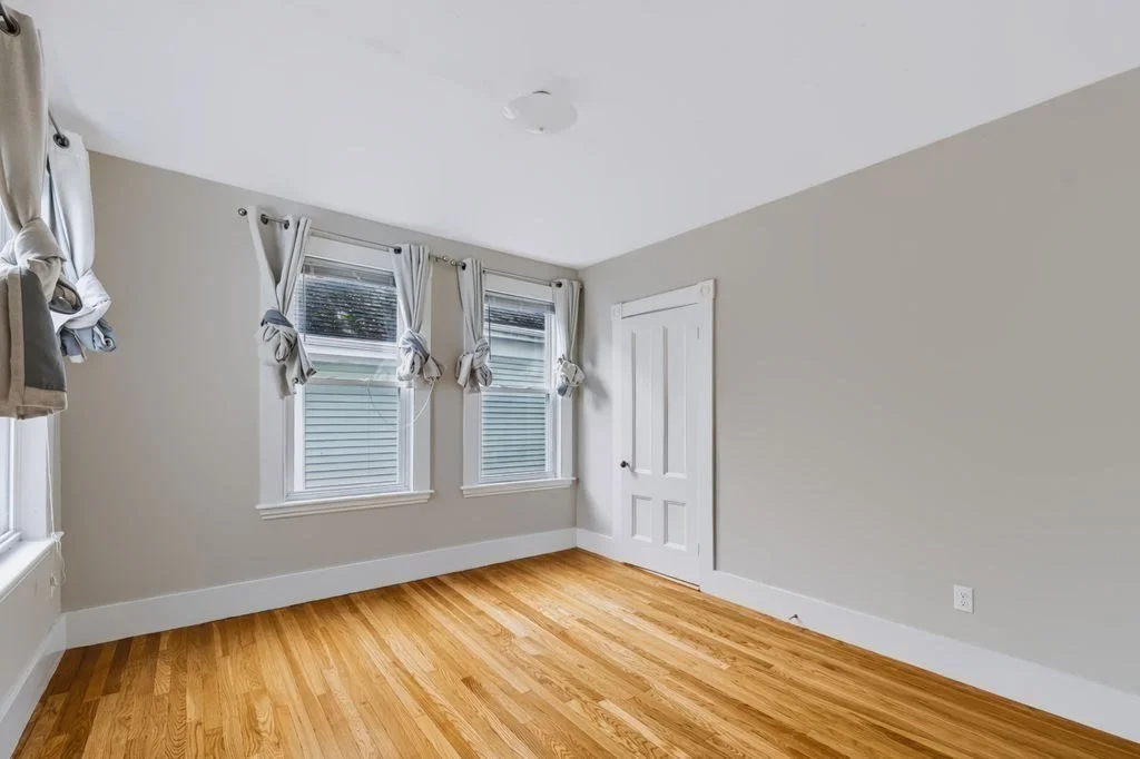 3 bed, 1 bath apartment for rent at 37 Thorndinke St Unit 37, Beverly — photo 20 of 32