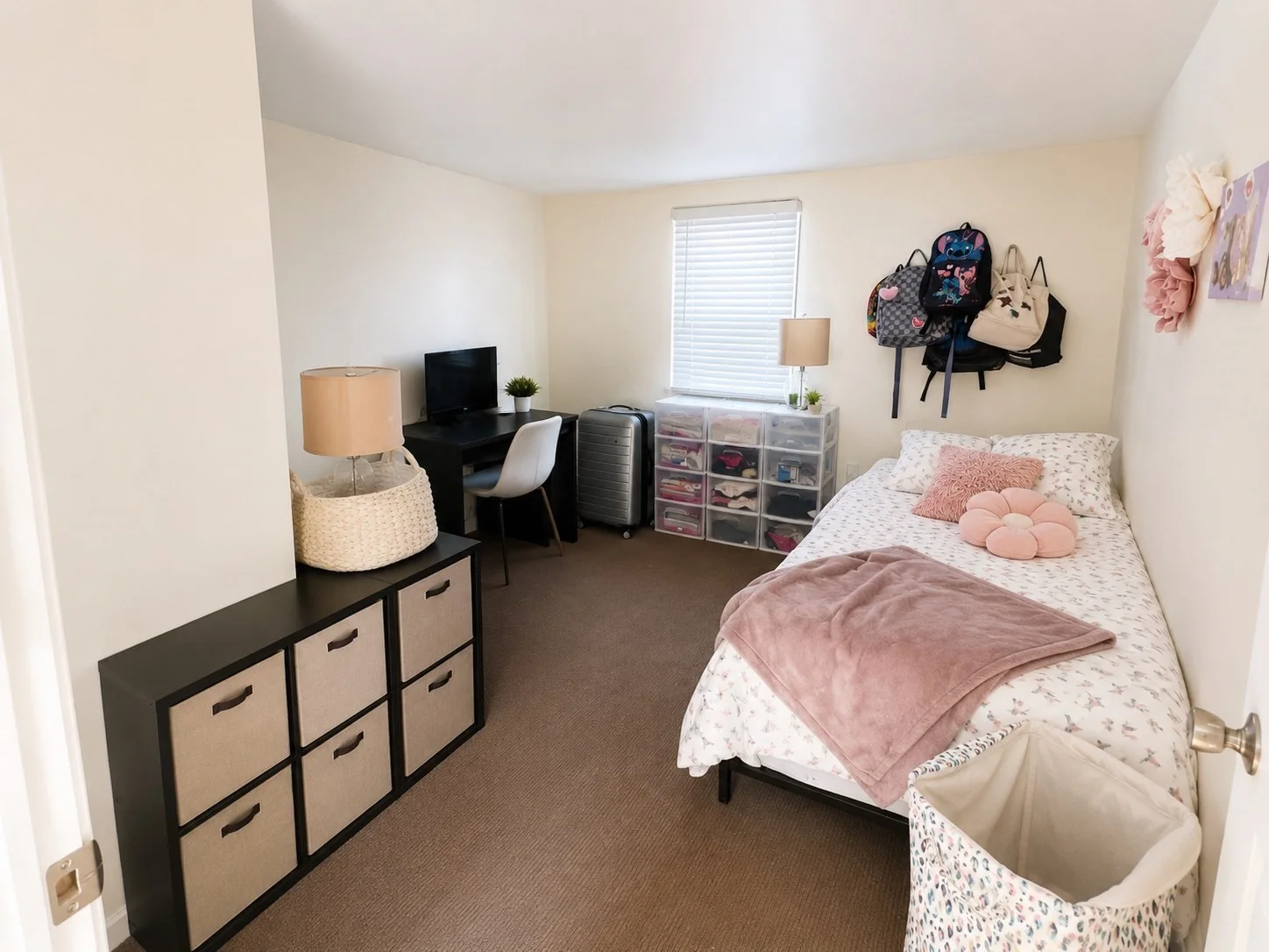 3 bed, 1 bath apartment for rent at 37 Tirrell St Unit A, Worcester — photo 12 of 12