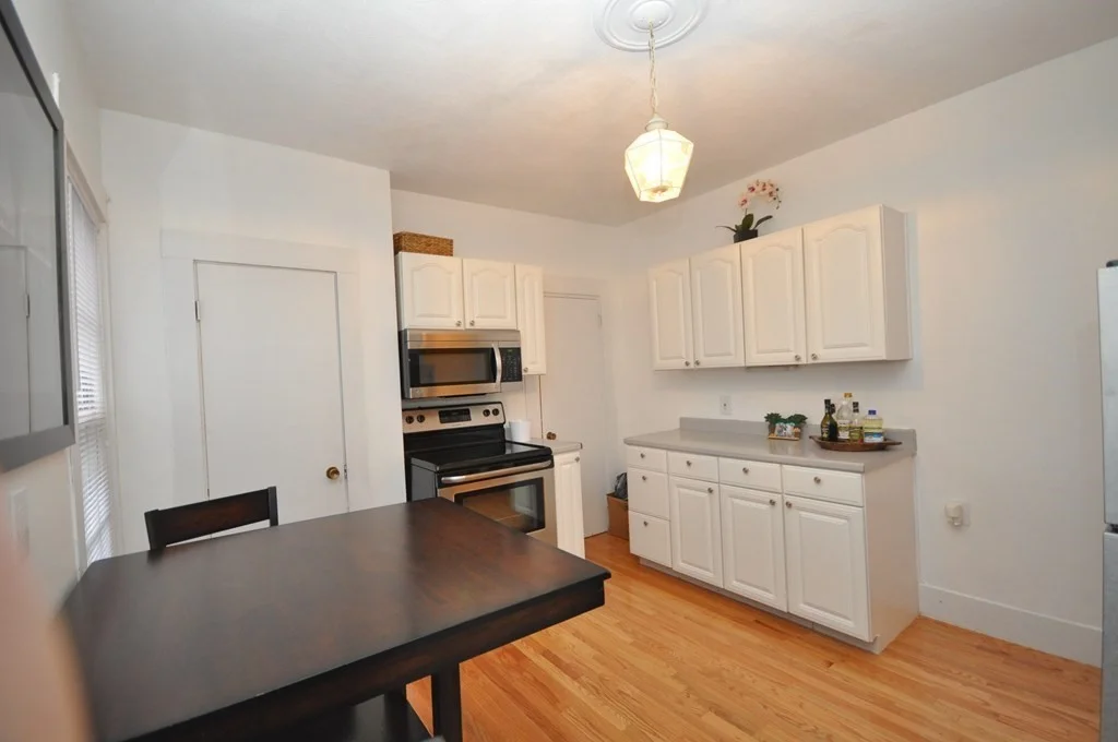 2 bed, 1 bath apartment for rent at 37 Union St Unit 2, Charlestown — photo 3 of 24